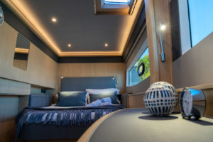 AQUILA 42 Yacht