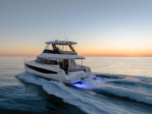 AQUILA 42 Yacht