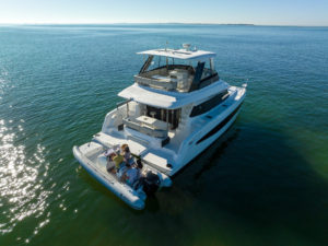 AQUILA 42 Yacht