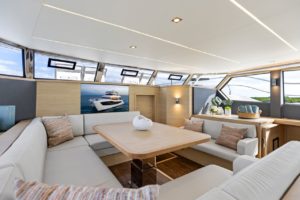 AQUILA 50 Yacht