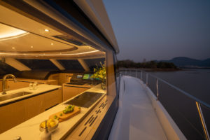AQUILA Aquila 70 Luxury