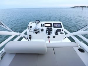 BOSTON WHALER 380 Outrage