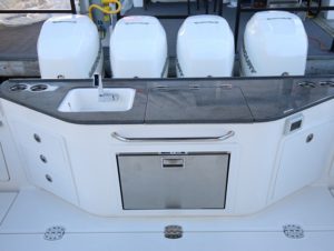 BOSTON WHALER 405 conquest