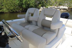 BOSTON WHALER 280 Outrage