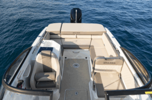BAYLINER VR6 Cuddy