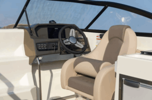 BAYLINER VR6 Cuddy