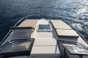 BAYLINER VR6 Cuddy