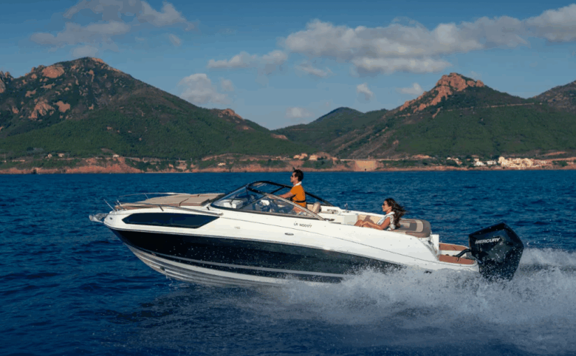 BAYLINER VR6 Cuddy Outboard