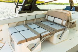 BOSTON WHALER 330 Vantage
