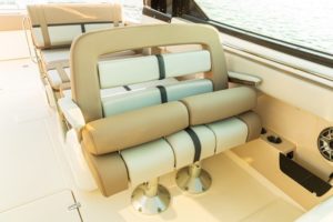 BOSTON WHALER 330 Vantage