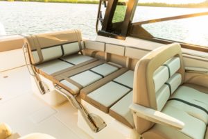 BOSTON WHALER 330 Vantage