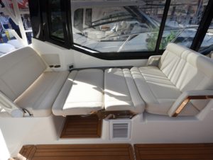 BOSTON WHALER 405 conquest