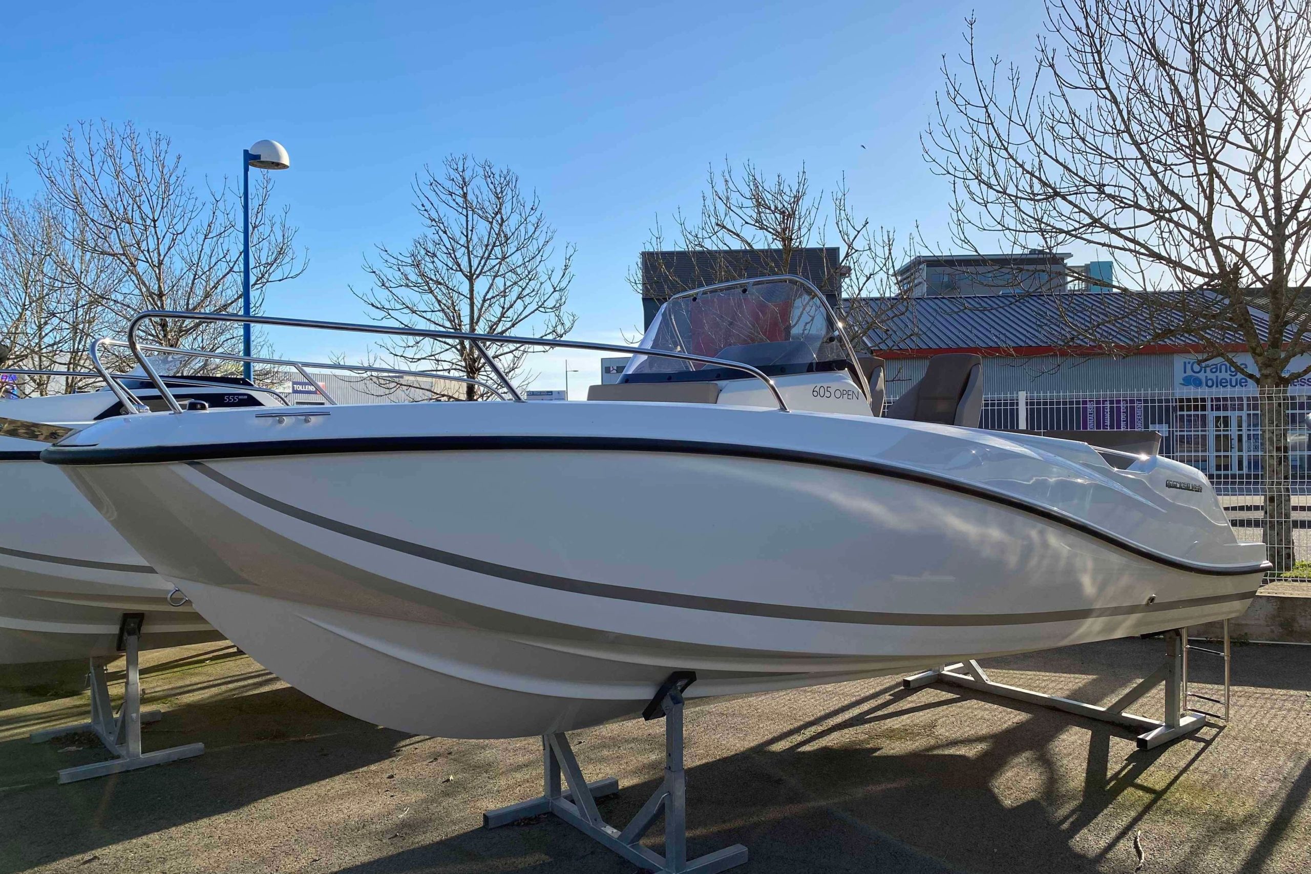 QUICKSILVER Activ 605 Open