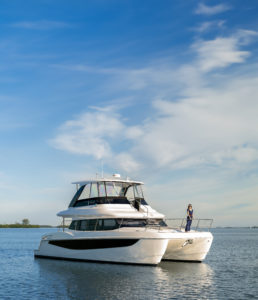 AQUILA 42 Yacht