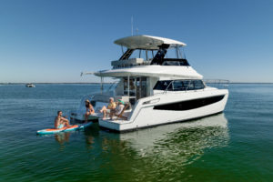 AQUILA 42 Yacht