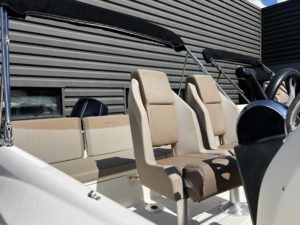 QUICKSILVER 675 Open