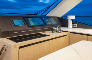 AQUILA Aquila 70 Luxury