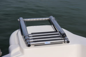 BOSTON WHALER 130 super sport