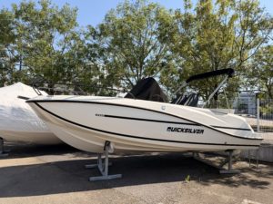 QUICKSILVER Activ 605 Open