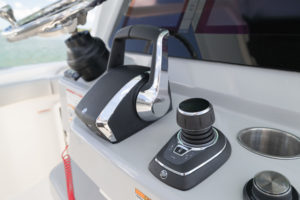 BOSTON WHALER 290 Outrage